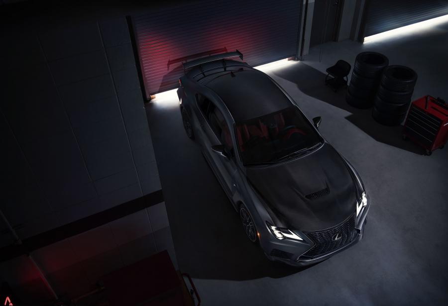  Lexus RC F Track Edition 2019 года  (NA) (фото 2 из 48)